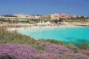 Hotel Baia Turchese Lampedusa 4*,  İtalya